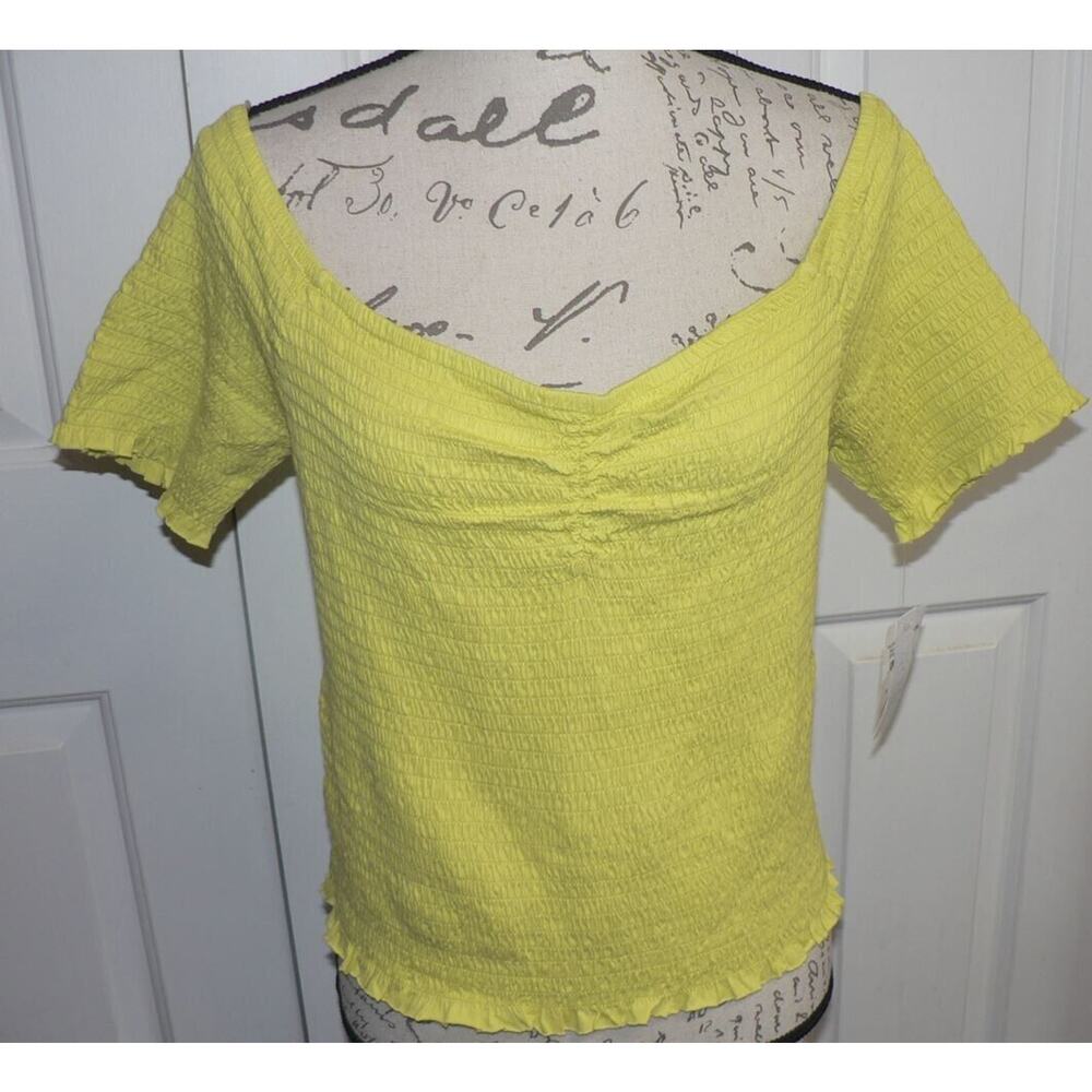 Abound Women's Cinched Front Smocked Off the Shoulder Crop Top in Green Blaze XL